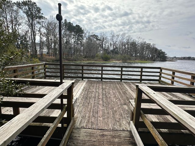 7552 Hawks Circle, Hanahan, SC 29410