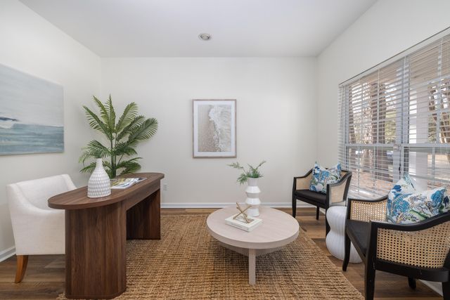 7552 Hawks Circle, Hanahan, SC 29410