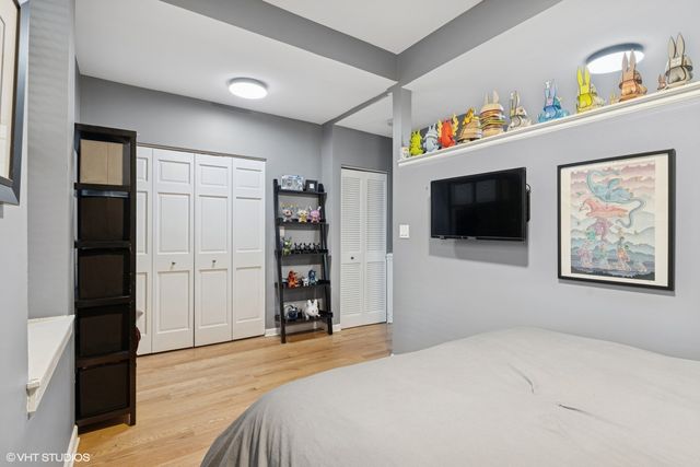 1920 W Dickens Avenue 1F, Chicago, IL 60614