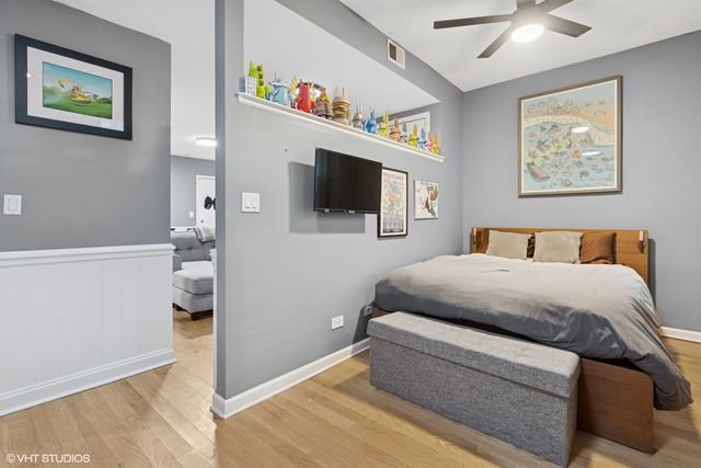1920 W Dickens Avenue 1F, Chicago, IL 60614
