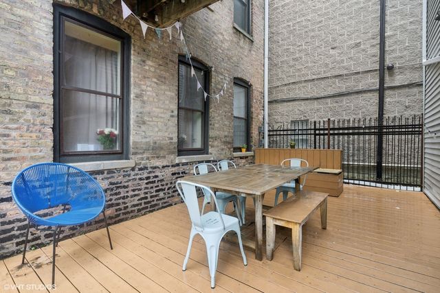 1920 W Dickens Avenue 1F, Chicago, IL 60614