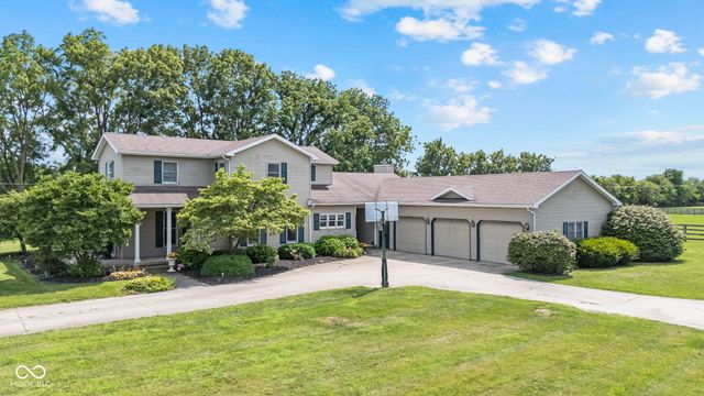 5479 S 200 E, Anderson, IN 46017