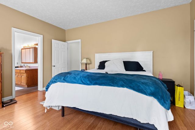 5479 S 200 E, Anderson, IN 46017