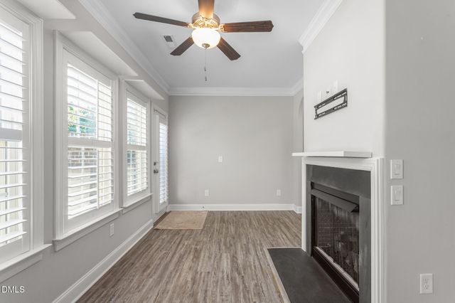 138 Dunvegan Lane, Burlington, NC 27215