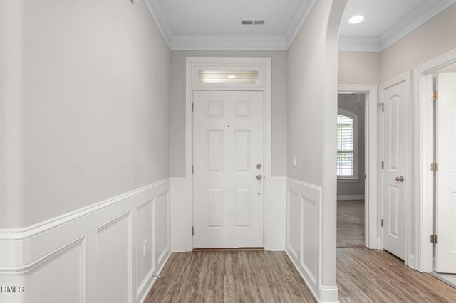 138 Dunvegan Lane, Burlington, NC 27215
