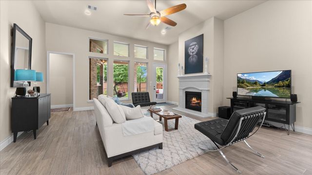 18828 Collins View Drive, New Caney, TX 77357