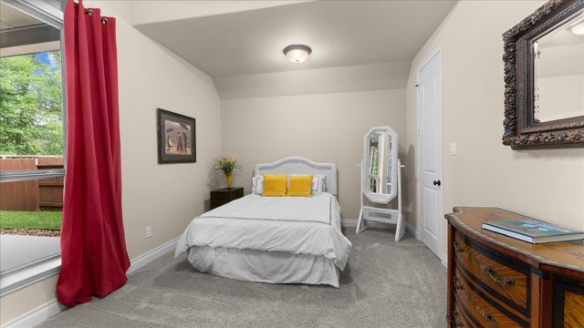 18828 Collins View Drive, New Caney, TX 77357