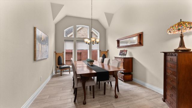18828 Collins View Drive, New Caney, TX 77357