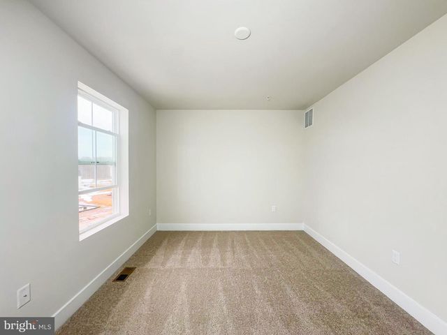 5526 ABERDEEN PL, White Plains, MD 20695