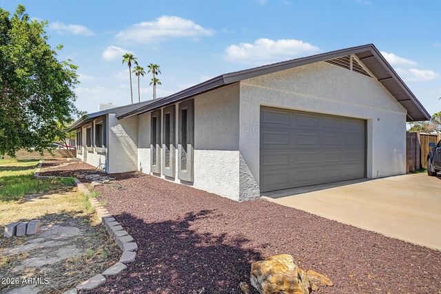 1918 E INCA Circle, Mesa, AZ 85203