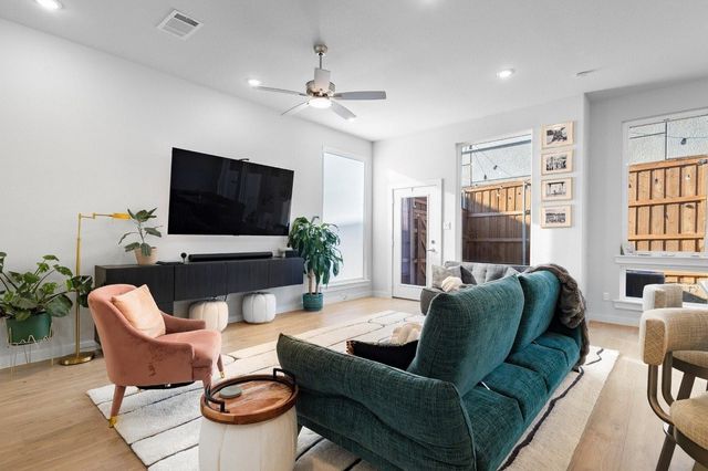 114 Enclave Way, Richardson, TX 75082