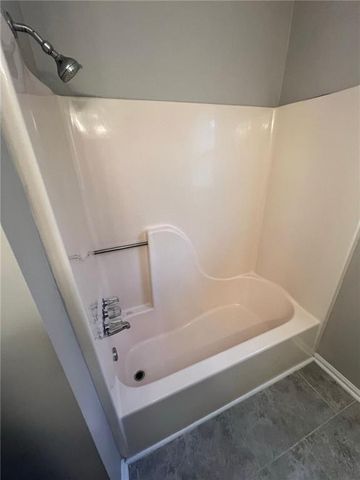 2180 Kings Gate Circle B, Snellville, GA 30078