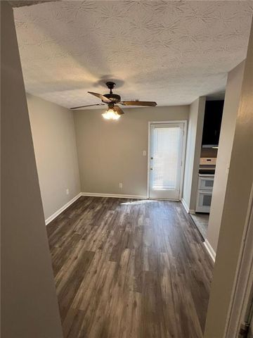 2180 Kings Gate Circle B, Snellville, GA 30078