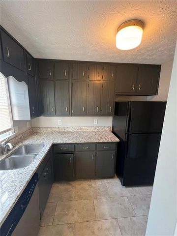 2180 Kings Gate Circle B, Snellville, GA 30078