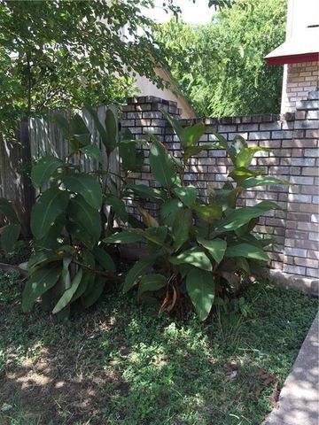 1801 Mearns Meadow BLVD A, Austin, TX 78758