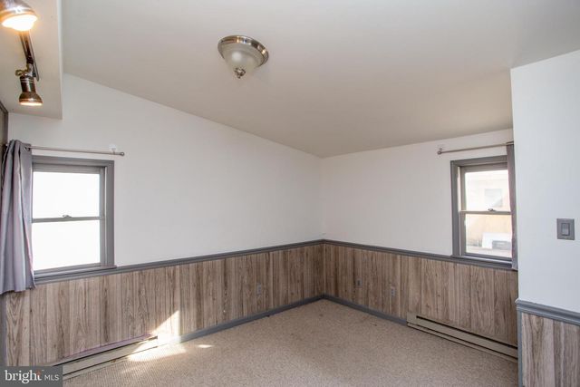 2114 CHESTNUT, Norristown, PA 19403