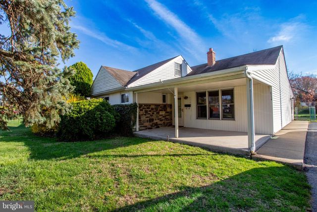 2114 CHESTNUT, Norristown, PA 19403