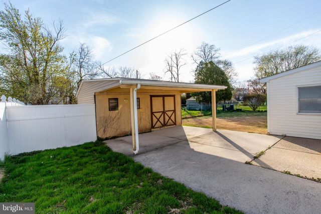 2114 CHESTNUT, Norristown, PA 19403