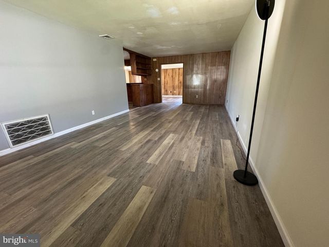 2114 CHESTNUT, Norristown, PA 19403