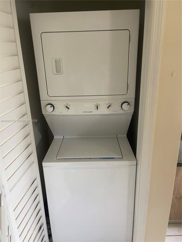 115 NW 120th St, North Miami, FL 33168