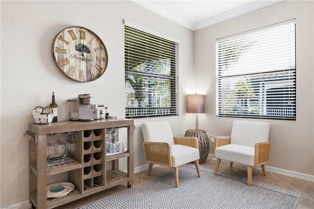 9484 Casoria CT # 202, Naples, FL 34113