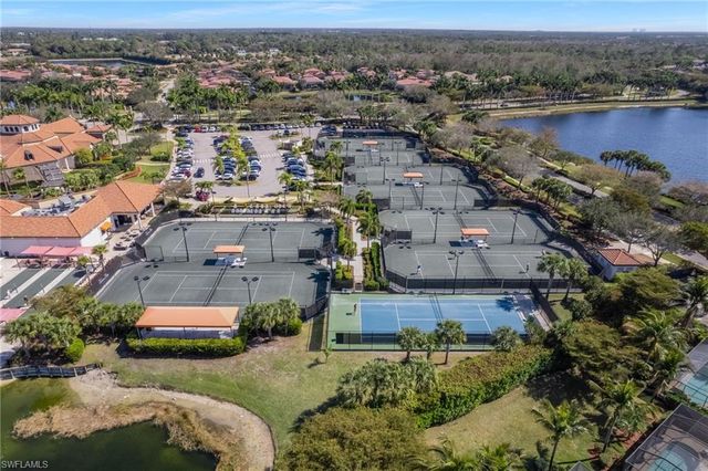 9484 Casoria CT # 202, Naples, FL 34113