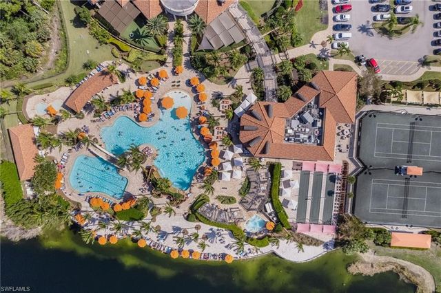 9484 Casoria CT # 202, Naples, FL 34113