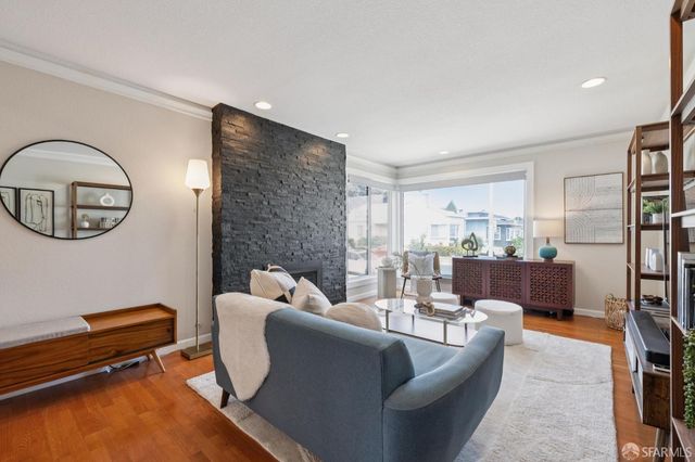 275 Fairlawn Avenue, Daly City, CA 94015