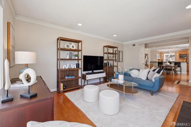 275 Fairlawn Avenue, Daly City, CA 94015