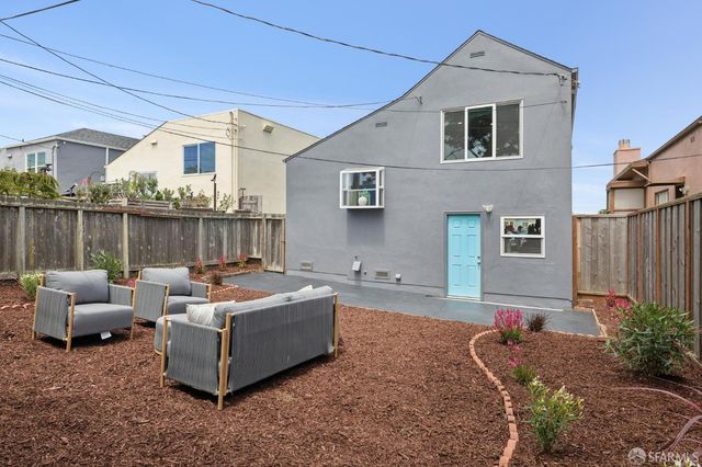 275 Fairlawn Avenue, Daly City, CA 94015