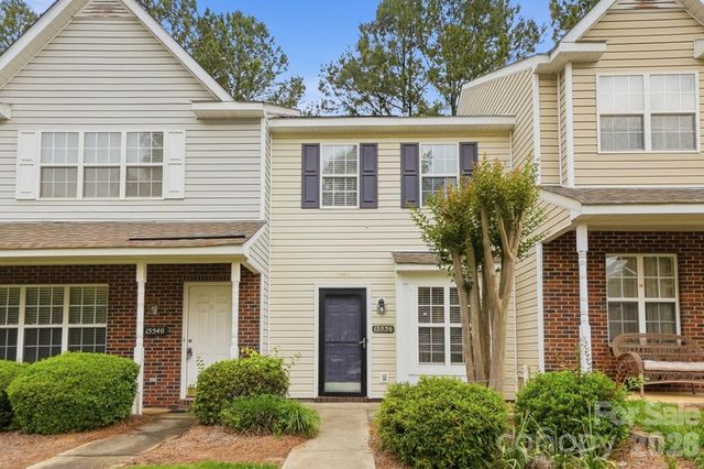 15536 Asterwind Court, Charlotte, NC 28277