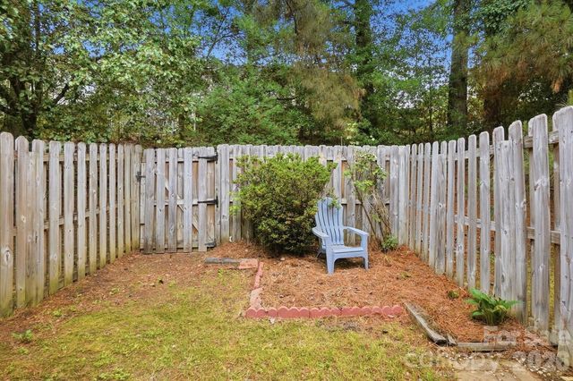 15536 Asterwind Court, Charlotte, NC 28277