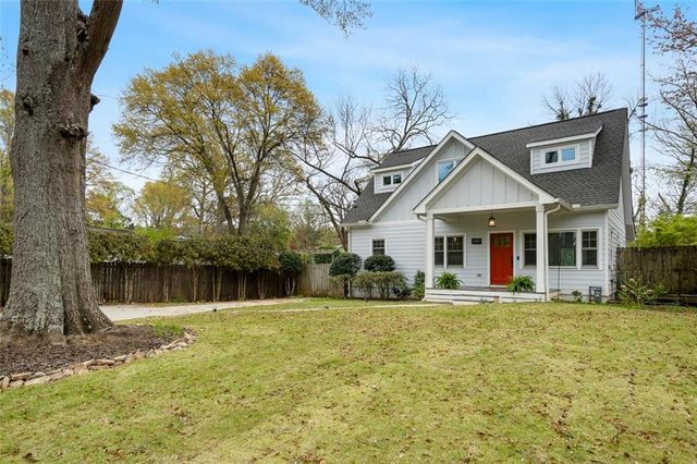 1387 Woodland Hills Drive NE, Atlanta, GA 30324