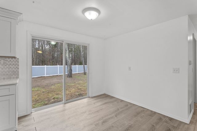 33 State Route 101A, Amherst, NH 03031