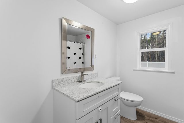 33 State Route 101A, Amherst, NH 03031