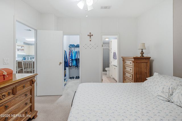 8689 ALEXA Lane, Jacksonville, FL 32220