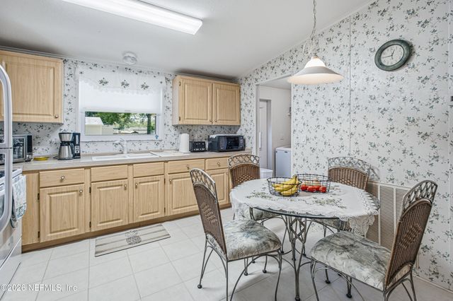 8689 ALEXA Lane, Jacksonville, FL 32220