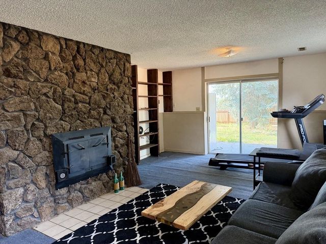 7302 E BIGELOW GULCH Rd, Spokane, WA 99217