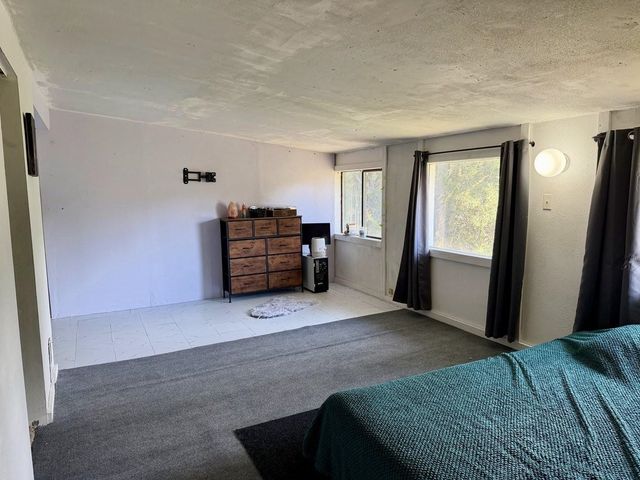 7302 E BIGELOW GULCH Rd, Spokane, WA 99217