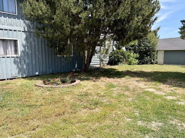 7302 E BIGELOW GULCH Rd, Spokane, WA 99217