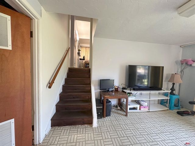 4210 Van Dorn Street, Lincoln, NE 68506