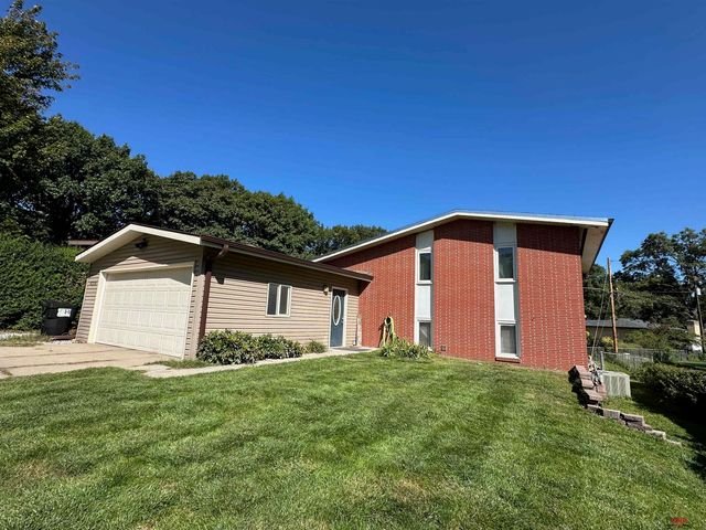 4210 Van Dorn Street, Lincoln, NE 68506