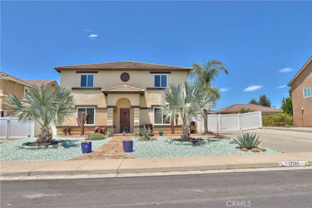 37283 Fallsgrove, Murrieta, CA 92563