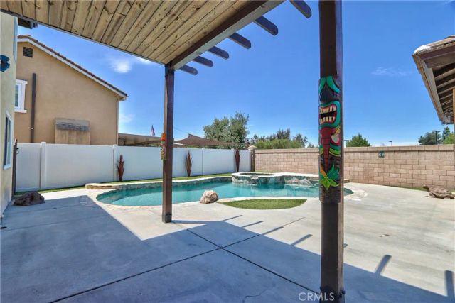 37283 Fallsgrove, Murrieta, CA 92563