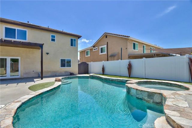 37283 Fallsgrove, Murrieta, CA 92563