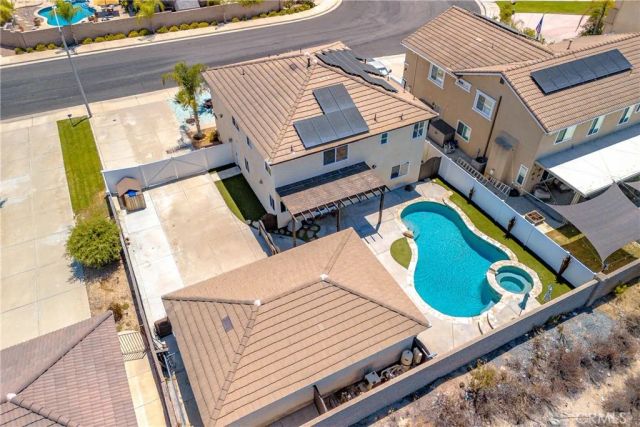 37283 Fallsgrove, Murrieta, CA 92563