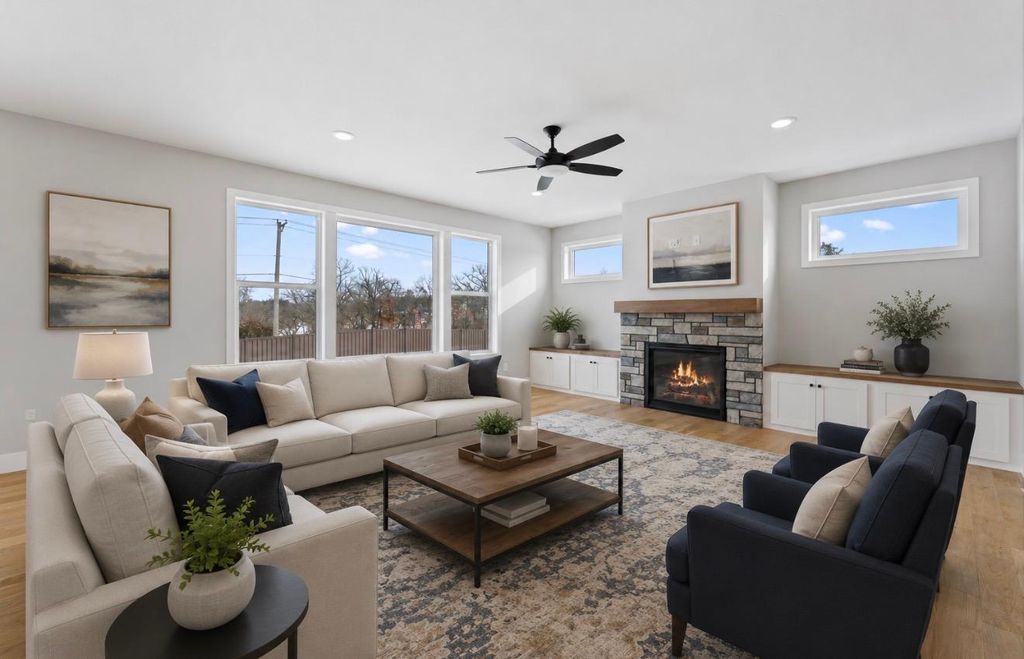 635 Parkside Court, Eagan, MN 55123 — photo 2