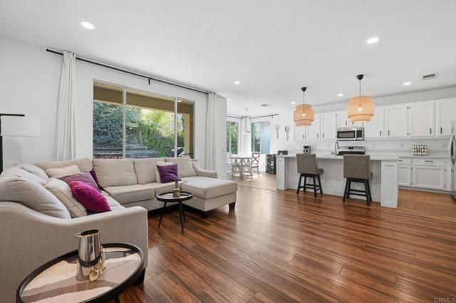 27636 Brentstone Way, Murrieta, CA 92563