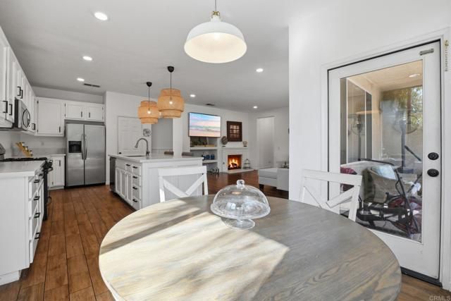 27636 Brentstone Way, Murrieta, CA 92563