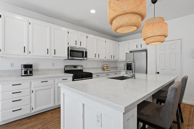 27636 Brentstone Way, Murrieta, CA 92563